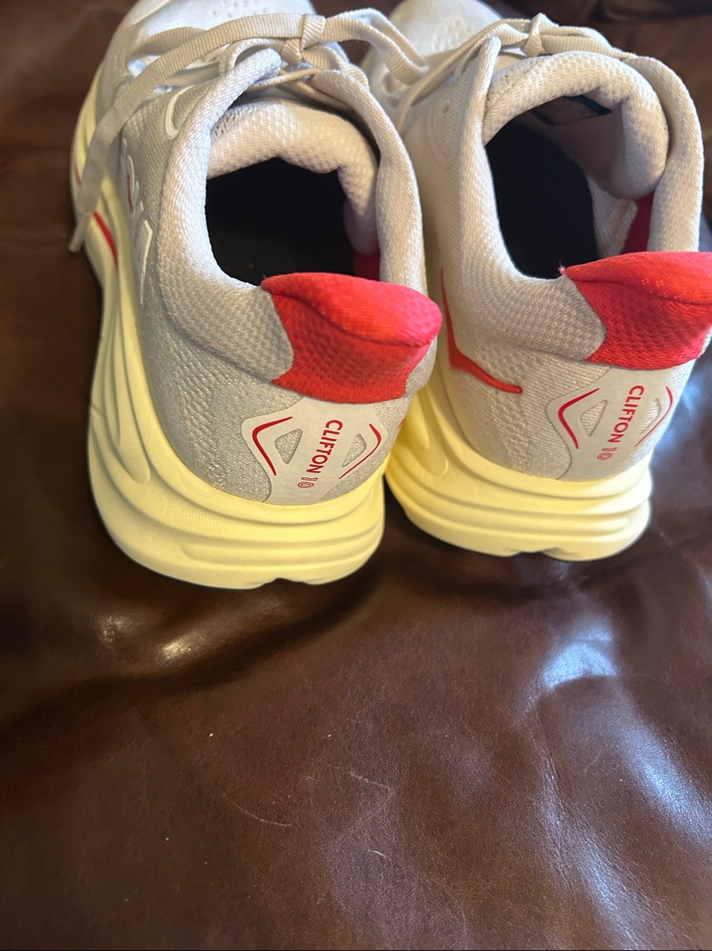 Hoka Clifton 10 size 9.5B - Picture 5 of 8